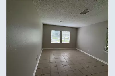 400 S Poplar Street, Tomball, TX 77375 - Photo 3