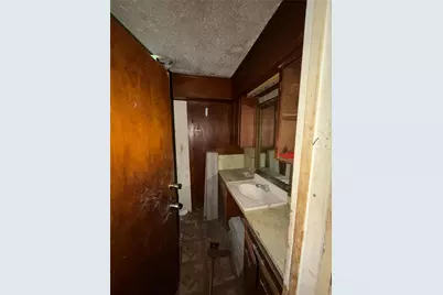 740 Millville Drive, Houston, TX 77091 - Photo 9