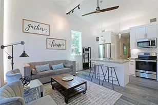 2310 McDuffie St, Houston, TX 77019 - Photo 1