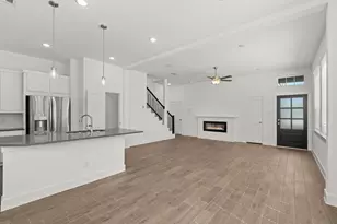 527 Pk Hl Ct, Stafford, TX 77477 - Photo 5