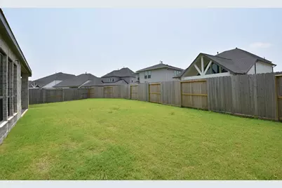 5331 Egret Gable Court, Fulshear, TX 77441 - Photo 9