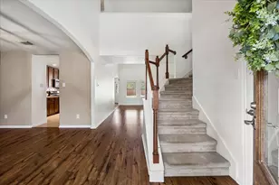 405 Laddingford Ln, League City, TX 77573 - Photo 5
