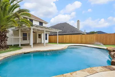 405 Laddingford Lane, League City, TX 77573 - Photo 3