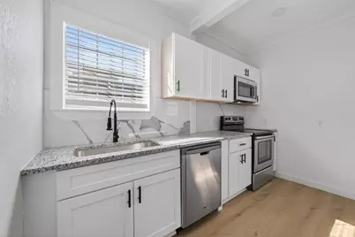 2202 Hutchins Street #C, Houston, TX 77003 - Photo 13