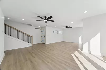 212 N Forrest Avenue, La Porte, TX 77571 - Photo 7