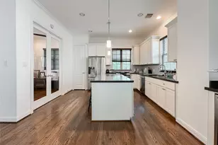 2 Hermann Park Ct, Houston, TX 77021 - Photo 9