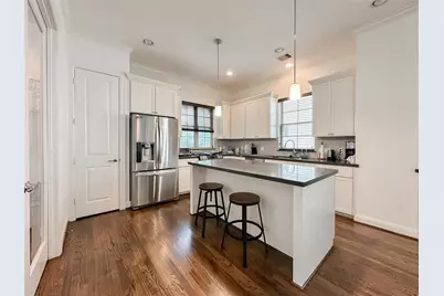 2 Hermann Park Court, Houston, TX 77021 - Photo 5