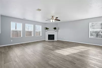 1706 Teal Bend Court, Fresno, TX 77545 - Photo 9