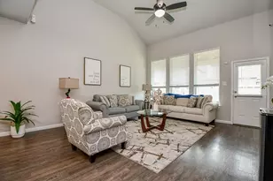 4834 Purple Wisteria Ln, Spring, TX 77373 - Photo 9