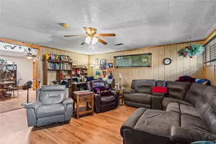 510 Portage Ln, Friendswood, TX 77546 - Photo 13