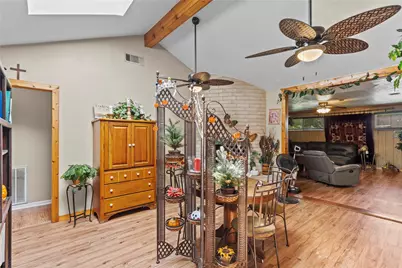 510 Portage Lane, Friendswood, TX 77546 - Photo 3