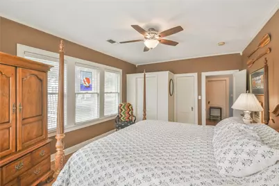 802 S Day Street, Brenham, TX 77833 - Photo 11