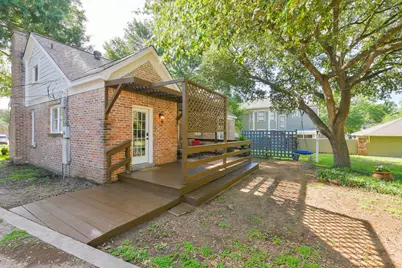802 S Day Street, Brenham, TX 77833 - Photo 9