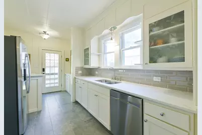 802 S Day Street, Brenham, TX 77833 - Photo 25