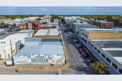 802 S Day Street, Brenham, TX 77833 - Photo 15
