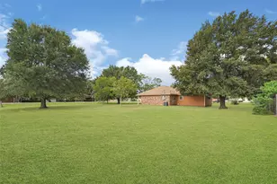 5406 Avenue C, Crosby, TX 77532 - Photo 21