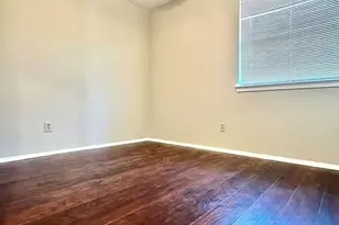 9302 Golden Sunshine Dr, Houston, TX 77064 - Photo 9