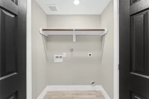 8221 Flaxman St, Houston, TX 77029 - Photo 7