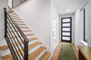 834 Wakefield Dr, Houston, TX 77018 - Photo 9