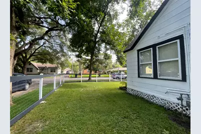 7709 Edna Street, Houston, TX 77087 - Photo 23