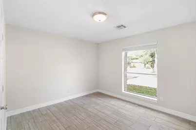 327 Windward Drive, League City, TX 77573 - Photo 21