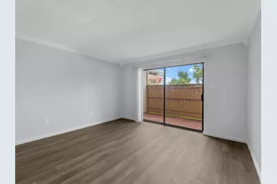 8423 Hearth Drive #3, Houston, TX 77054 - Photo 3