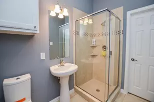 4315 Village Forest Dr, Sugar Land, TX 77479 - Photo 7