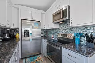 16609 Flamingo Way, Jamaica Beach, TX 77554 - Photo 11