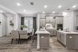 3205 High Meadow St, Seguin, TX 78155 - Photo 9