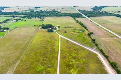 81 Private Road 3095, Shiner, TX 77984 - Photo 41