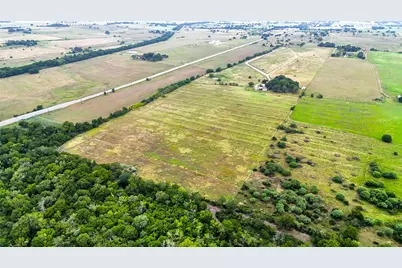 81 Private Road 3095, Shiner, TX 77984 - Photo 43