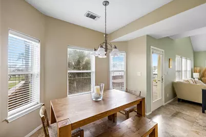 13609 Pirates Beach Boulevard, Galveston, TX 77554 - Photo 15