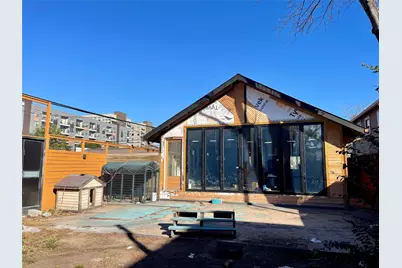 1807 Lawrence Street, Houston, TX 77008 - Photo 3