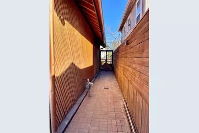 1807 Lawrence Street, Houston, TX 77008 - Photo 5