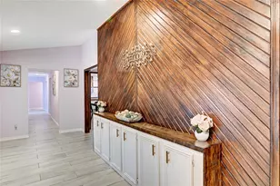 6 Oak Hollow Cir, Cypress, TX 77429 - Photo 5