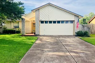 2534 Knoxville Dr, League City, TX 77573 - Photo 1