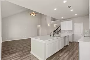 14902 Buffalo Head St, Mont Belvieu, TX 77523 - Photo 5