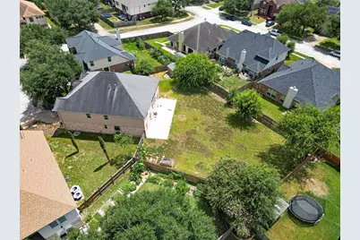 2210 Laurel River Bend, Houston, TX 77014 - Photo 27