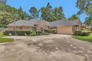 529 Stephen F Austin Dr, Conroe, TX 77302 - Photo 1