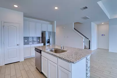 8106 Royal Palm Court, Fulshear, TX 77441 - Photo 25