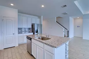 8106 Royal Palm Ct, Fulshear, TX 77441 - Photo 25