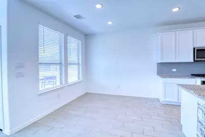 8106 Royal Palm Court, Fulshear, TX 77441 - Photo 23