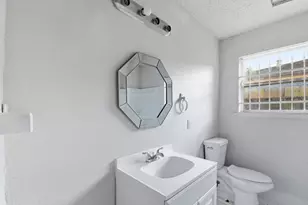 535 Edgebrook Dr, Houston, TX 77034 - Photo 15