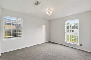 535 Edgebrook Dr, Houston, TX 77034 - Photo 19