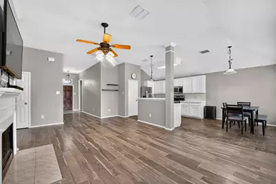 3907 Vinecrest Drive, Pearland, TX 77584 - Photo 3