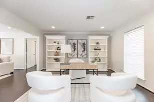 3010 Riata Ln, Houston, TX 77043 - Photo 7