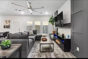 4681 Bellfort St, Houston, FL 77051 - Photo 3