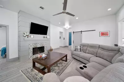 28402 Calaveras Creek Court, Houston, TX 77336 - Photo 11