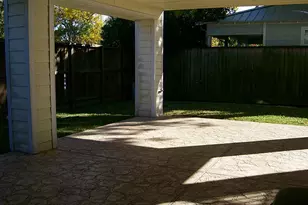 620 8th St, Kemah, TX 77565 - Photo 17