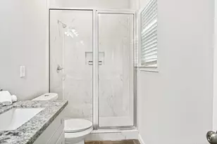 5911 Westover St, Houston, TX 77033 - Photo 13